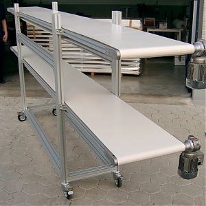 P&aacute;sov&eacute; dopravn&iacute;ky